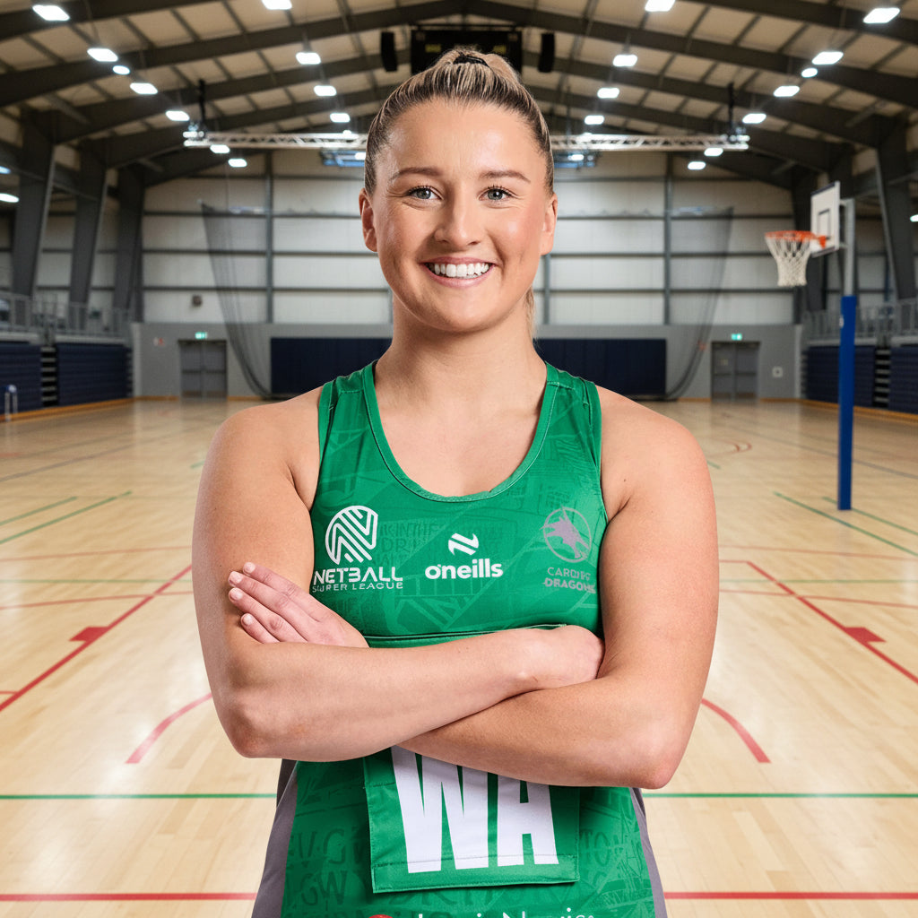 Gilbert Signature Netballs - BETHAN DYKE