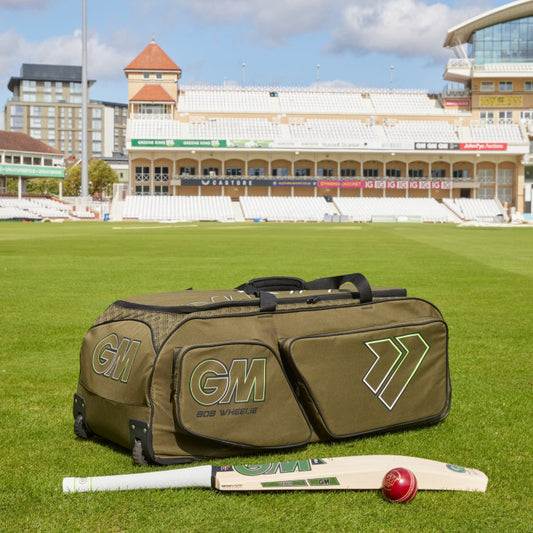 909 Wheelie Cricket Bag