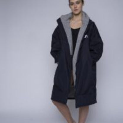 Old Sils Weatherproof Changing Robe (also known as Dry Robes)