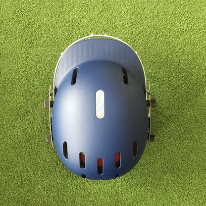 GM Purist Geo II Cricket Helmet - Sportologyonline - Gunn and Moore